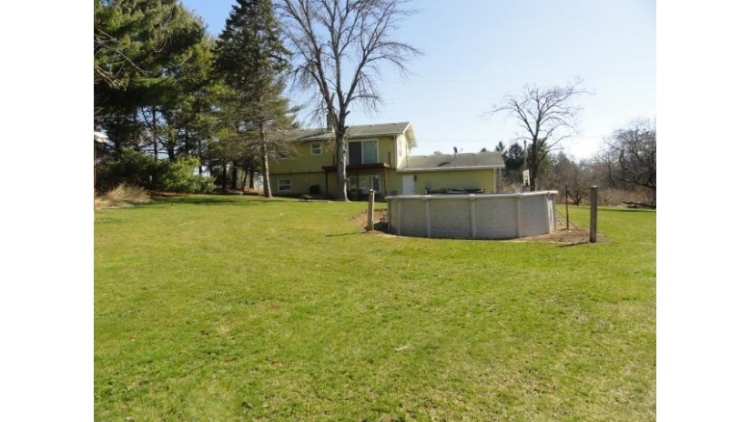 7901 N Yahara Road Windsor, WI 53532 by Re/Max Preferred - Pref: 608-617-2727 $424,900