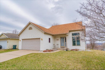 3802 Cosgrove Drive, Madison, WI 53719