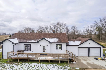 16848 W Highway 11, Spring Valley, WI 53520