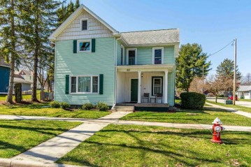 801 1st Street, New Glarus, WI 53574