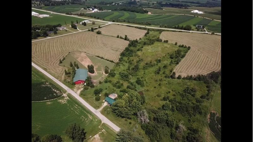 14226 Birds Eye Road Fennimore, WI 53809 by Tim Slack Auction & Realty, Llc-Lancaster $579,000