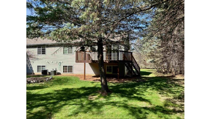N4516 Wolff Road Oakland, WI 53523 by Re/Max Property Shop - dave@propertyshop-realtors.com $315,000