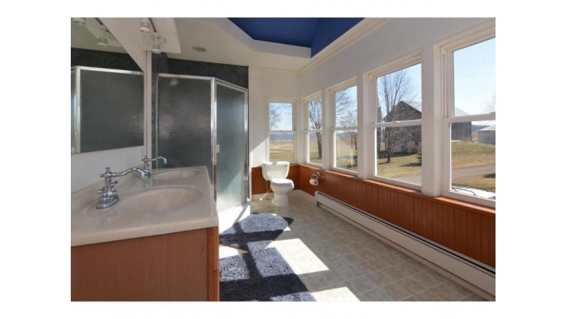 W11519 Highway 60 Lodi, WI 53555 by Madcityhomes.com - stuart@madcityhomes.com $865,000