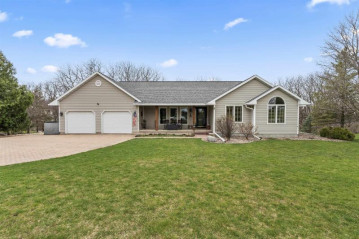 312 N 8th Street, Mount Horeb, WI 53572