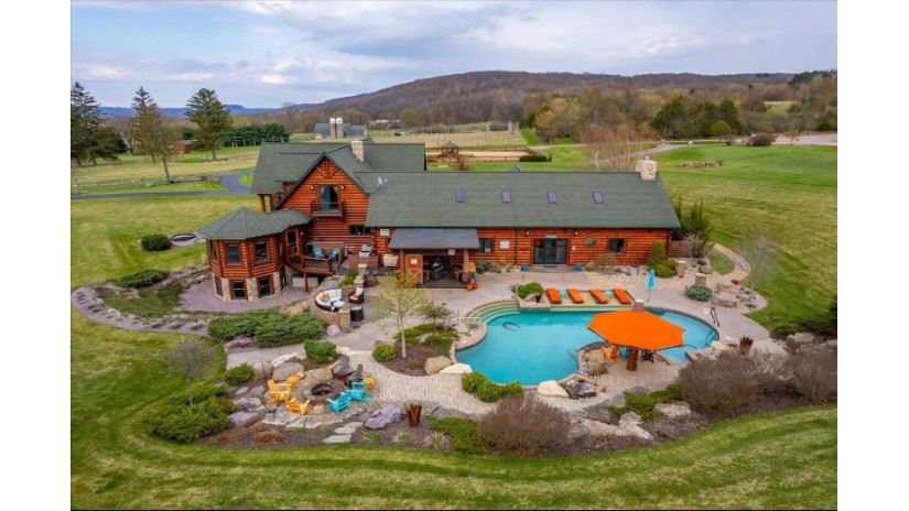 E12311 County Road W Greenfield, WI 53913 by Bunbury & Assoc, Realtors $2,999,900