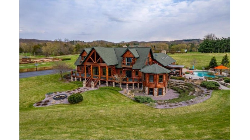 E12311 County Road W Greenfield, WI 53913 by Bunbury & Assoc, Realtors $2,999,900