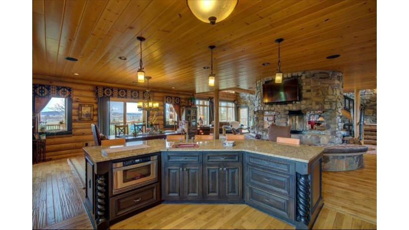 E12311 County Road W Greenfield, WI 53913 by Bunbury & Assoc, Realtors $2,999,900