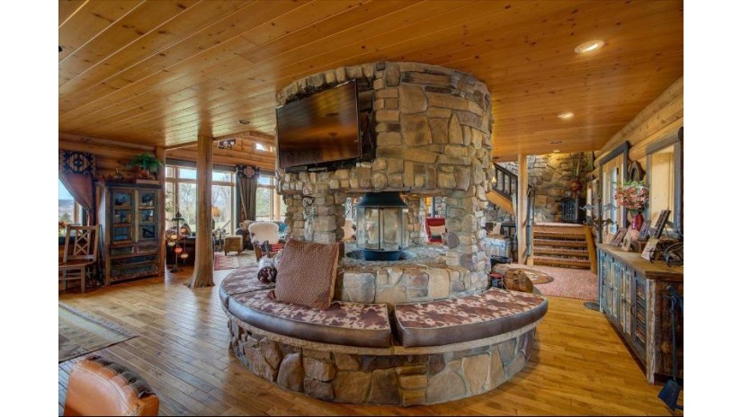 E12311 County Road W Greenfield, WI 53913 by Bunbury & Assoc, Realtors $2,999,900