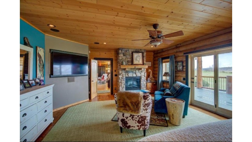 E12311 County Road W Greenfield, WI 53913 by Bunbury & Assoc, Realtors $2,999,900