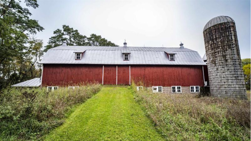 10492 County Road Mm New Hope, WI 54407 by First Weber Inc - HomeInfo@firstweber.com $3,300,000