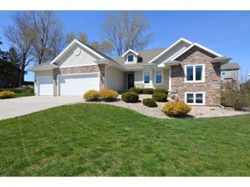 1680 Percheron Trail, Sun Prairie, WI 53590