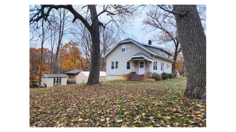 202 2nd Avenue Frederic, WI 54837 by Edina Realty, Inc. $275,000