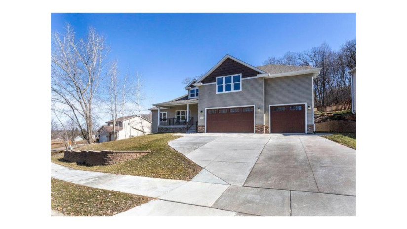 4715 Oakwood Hills Parkway Eau Claire, WI 54701 by Keller Williams Realty Diversified $639,900