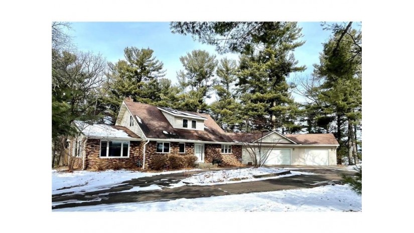 E5971 800th Avenue Menomonie, WI 54751 by Rassbach Realty Llc $679,000