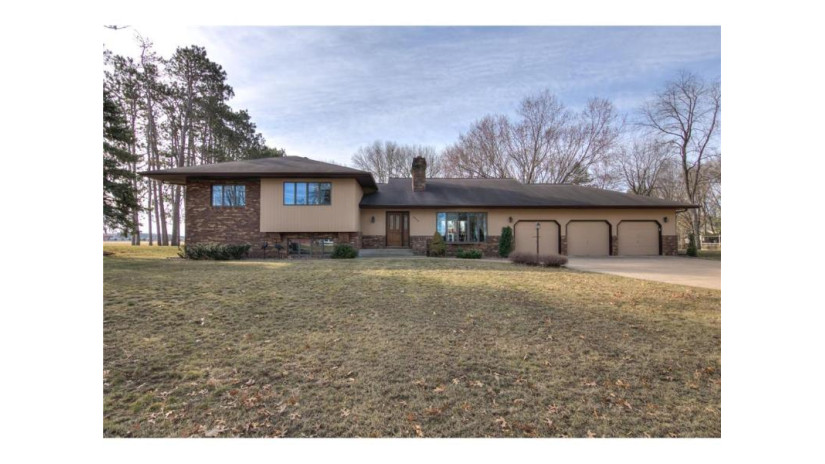 2932 North Plum Tree Circle Menomonie, WI 54751 by Rassbach Realty Llc $414,900