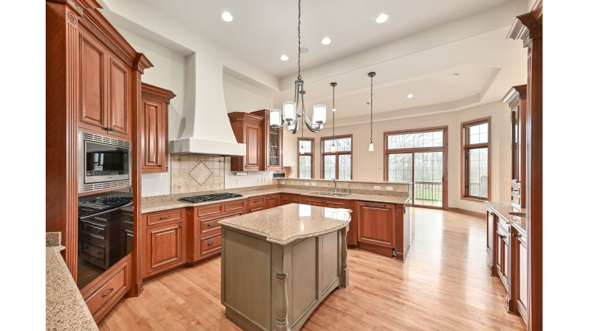 W213N5230 Golfview Dr Menomonee Falls, WI 53051 by Shorewest Realtors $1,350,000