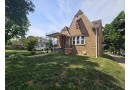 2700 W Stark St, Milwaukee, WI 53209 by Shorewest Realtors $127,000