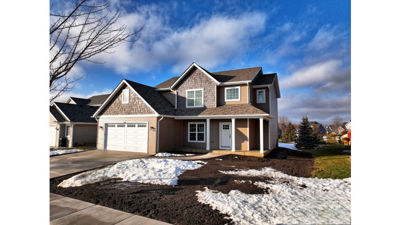 1424 Serena Ln Burlington, WI 53105 by Shorewest Realtors $509,900