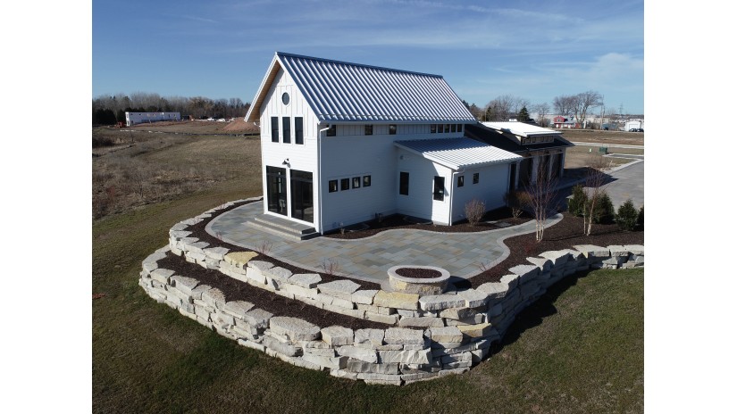 383 Aimsir Wynd - Port Washington, WI 53074 by Shorewest Realtors $1,257,500