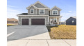 1208 Chippewa Dr Hartford, WI 53027 by Shorewest Realtors $469,900