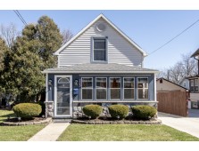 203 Randall St, Waukesha, WI 53188-3513