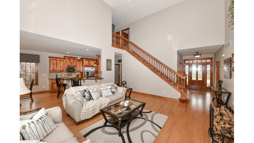 S84W12879 Blue Heron Ln Muskego, WI 53150 by Shorewest Realtors $684,900