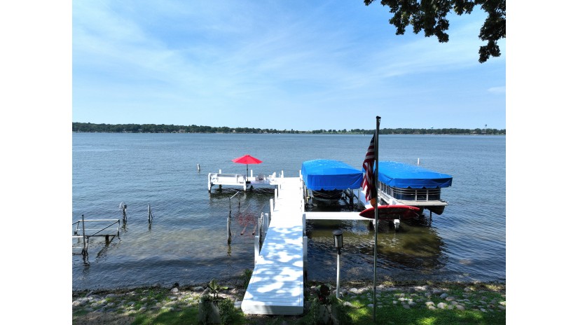 1811 South Shore Dr Delavan, WI 53115 by Shorewest Realtors $3,500,000