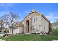 1691 Deer Trl, Waukesha, WI 53189-8257