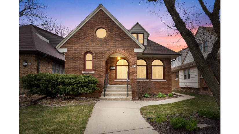 2472 N 64th St Wauwatosa, WI 53213 by Shorewest Realtors $339,900