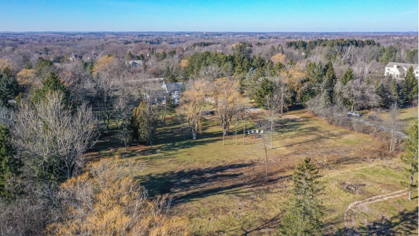 LT3 N Range Line Rd Mequon, WI 53092 by Shorewest Realtors $629,900