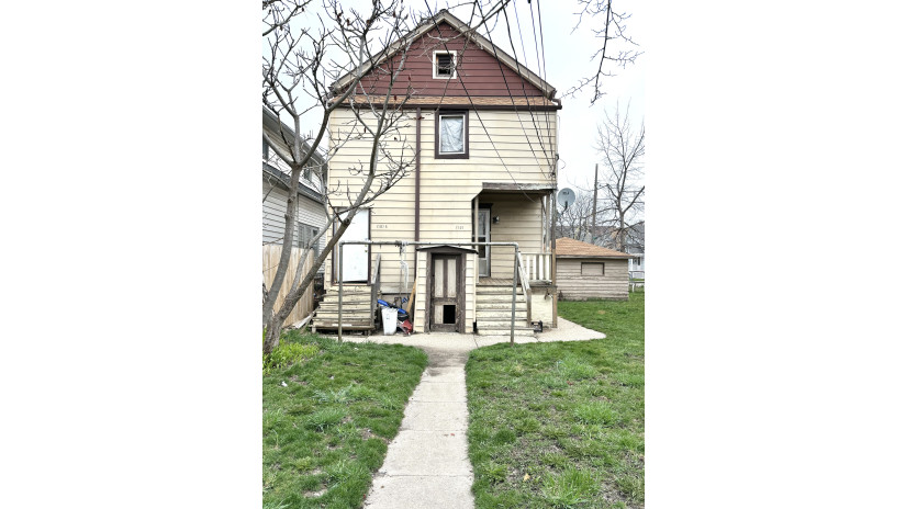 1707 W Burnham St Milwaukee, WI 53204 by Shorewest Realtors $164,900