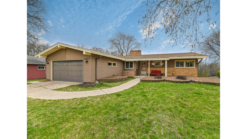 4465 Glenway St Wauwatosa, WI 53225 by Shorewest Realtors $344,000