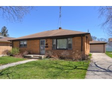 2823 Cleveland Ave, Racine, WI 53405-4511