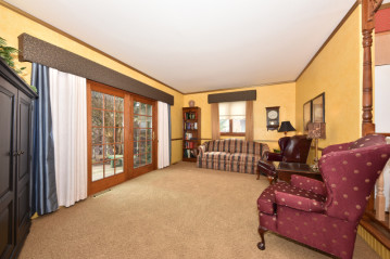 N115W16724 Royal Ct, Germantown, WI 53022-3250