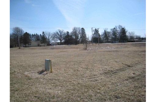 .9 AC Highway 12/18, Cambridge, WI 53523