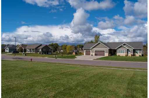 L24 Eberlein Drive, Mauston, WI 53948