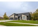 2690 Woodside Drive, Beloit, WI 53511