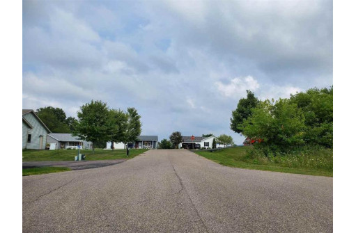 LOT 10 Pen-Marc Court, Baraboo, WI 53913