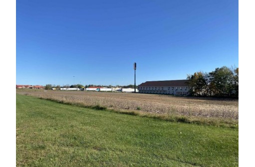 5.12 AC College Avenue, Mauston, WI 53948-0225