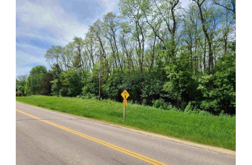 L1 County Road T, Green Lake, WI 54941