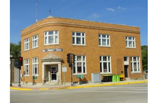 2 N Main Street, Mayville, WI 53050