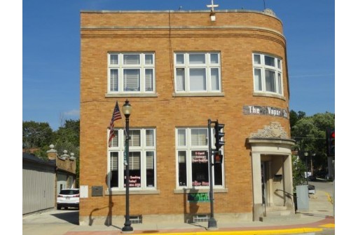 2 N Main Street, Mayville, WI 53050