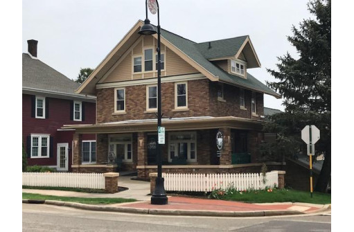 303 E Main Street, Mount Horeb, WI 53572