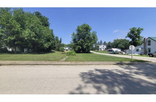 409 Spencer Street, Woodman, WI 53827