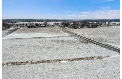 LT0 Canal Road, Marshall, WI 53559
