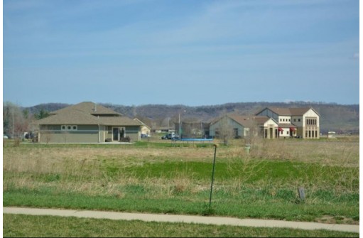 L10 Sunrise Drive, Spring Green, WI 53588