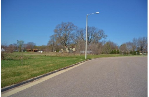 L10 Sunrise Drive, Spring Green, WI 53588