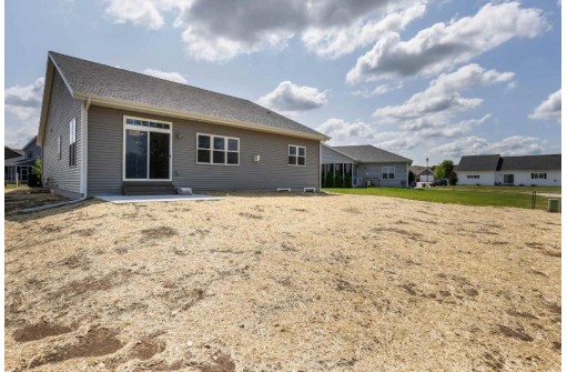 1354 N Pine Street, Sun Prairie, WI 53590