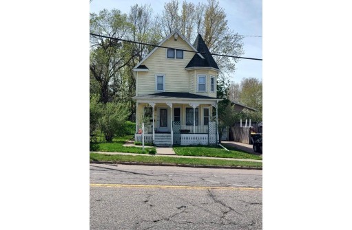 337 W Main Street, Reedsburg, WI 53959