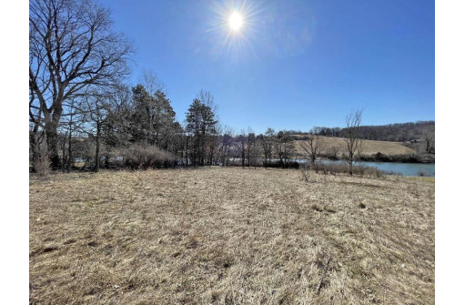 L428 Summit Point Drive, La Valle, WI 53941